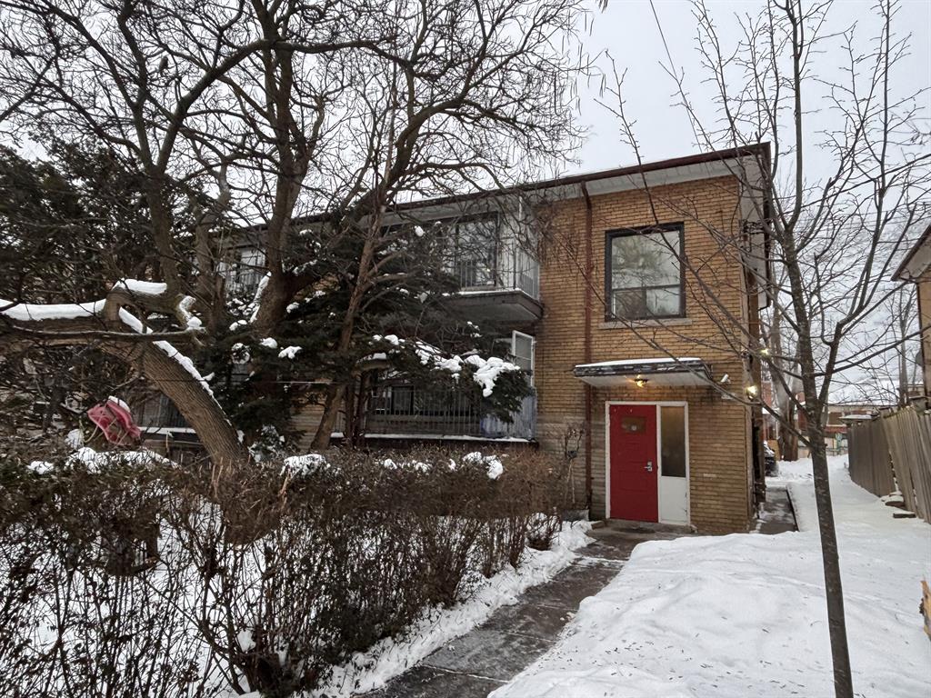 429 lawrence Avenue west