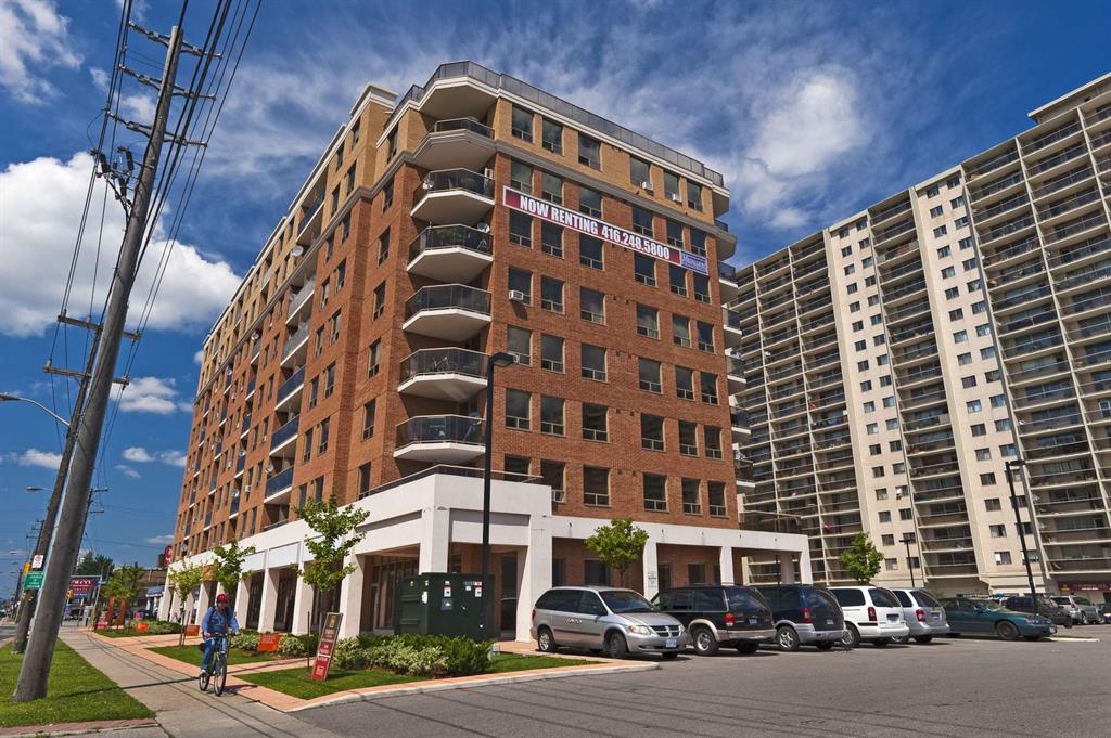 5 Harding Avenue, Toronto Apartment for Rent