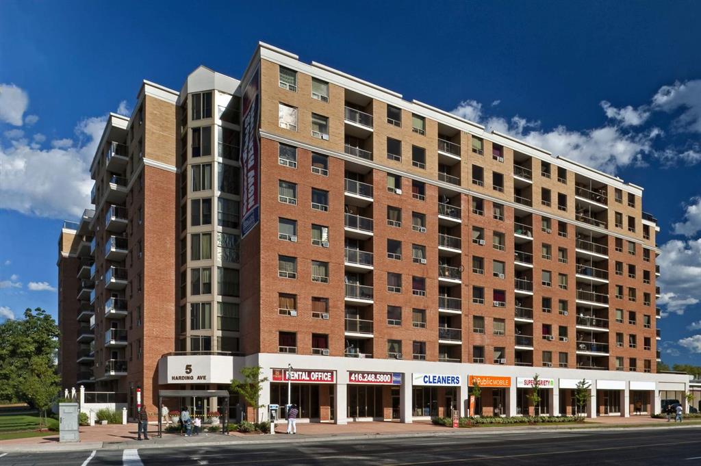 5 Harding Avenue, Toronto Apartment for Rent