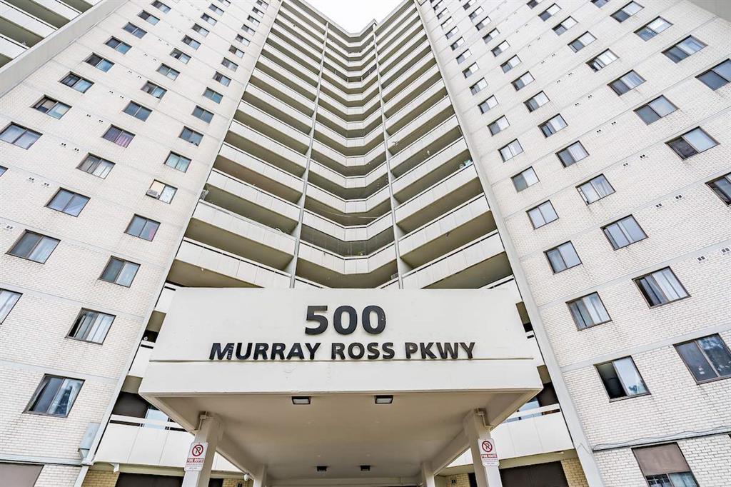 500 Murray Ross Parkway, Toronto Apartment for Rent