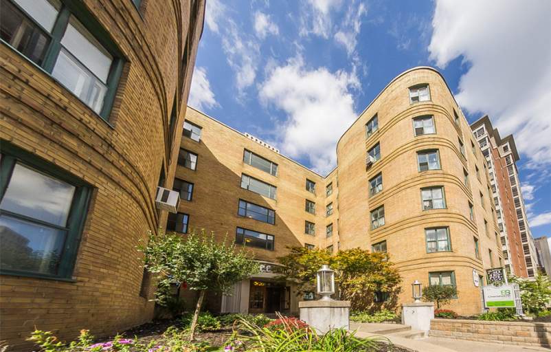 64 St. Clair Avenue West, Toronto Apartment for Rent B44617