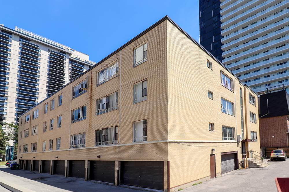 77 Erskine Avenue, Toronto Apartment for Rent