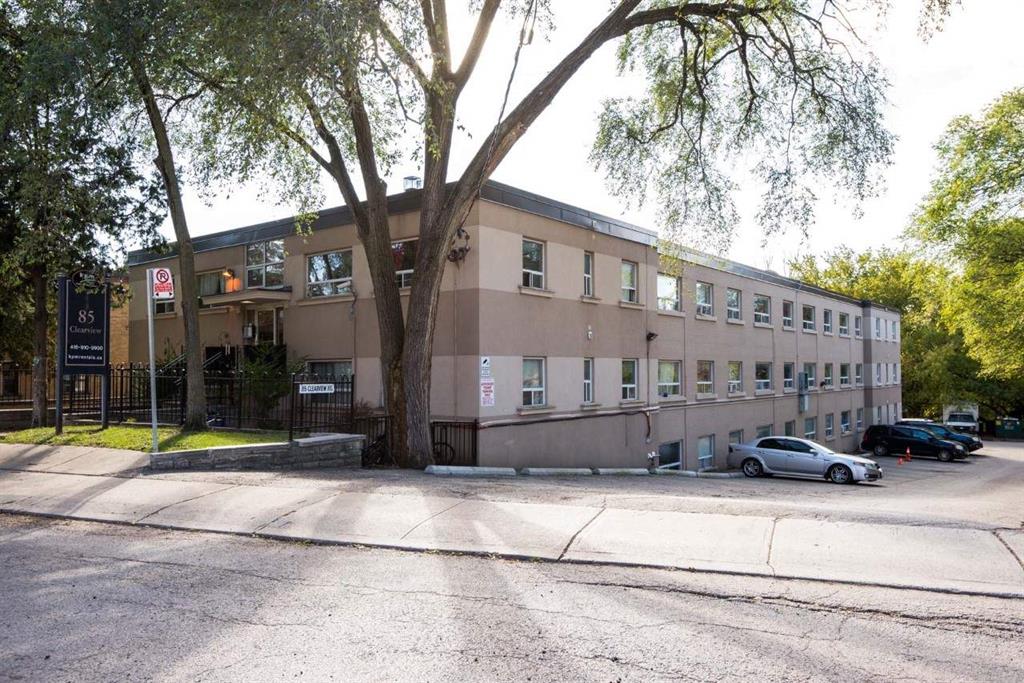 85 Clearview Heights, Toronto Apartment for Rent