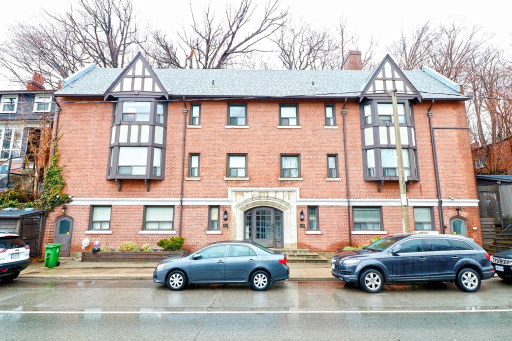 858 DAVENPORT RD