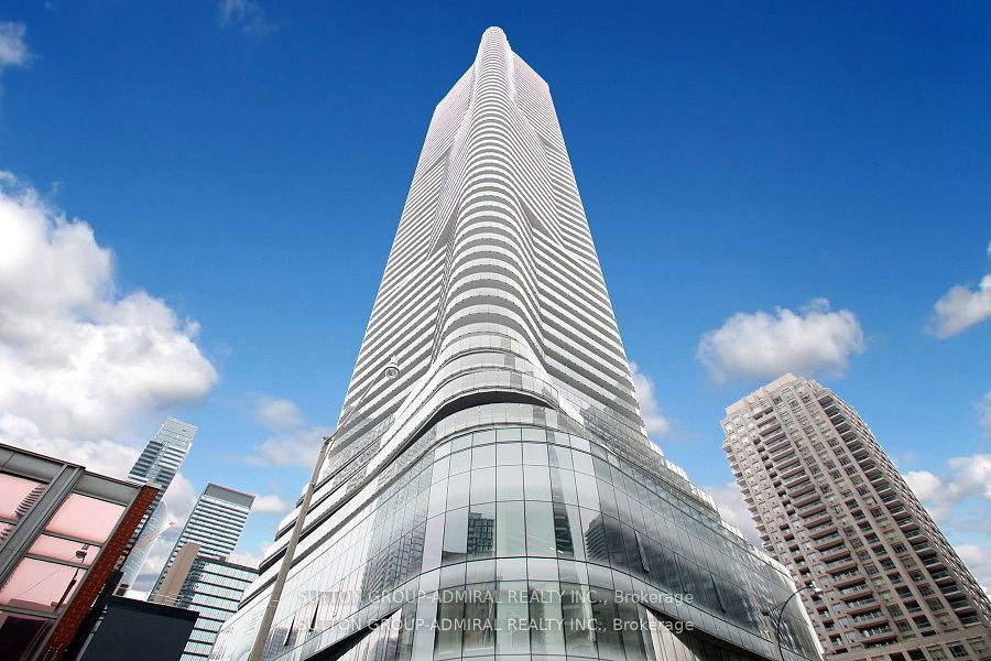 11 Wellesley St W 4405