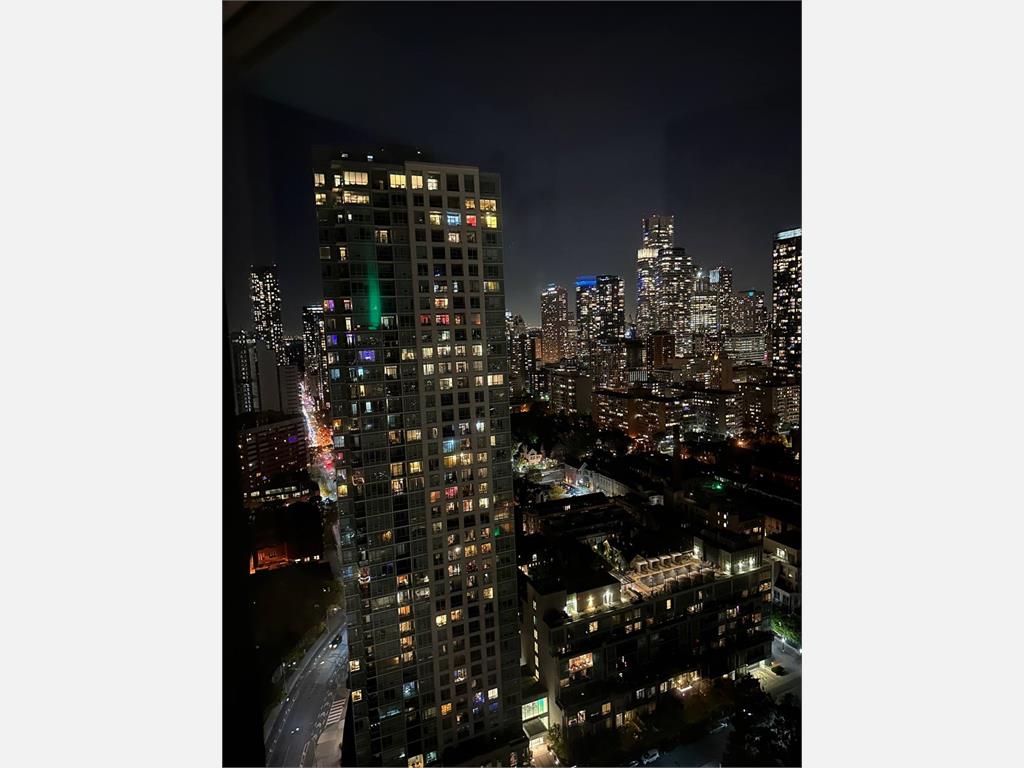 159 Wellesley Street East