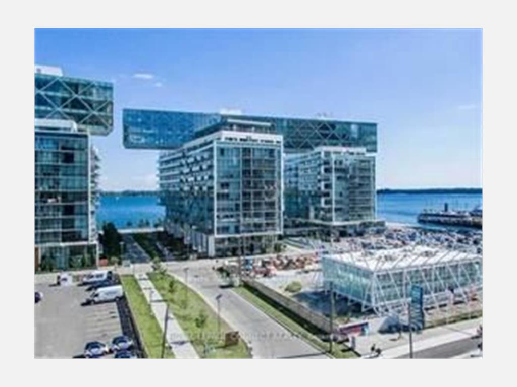 29 Queens Quay E 919