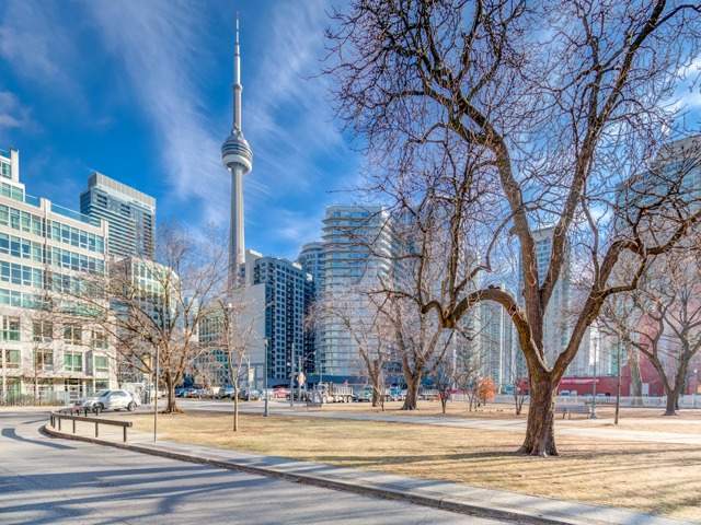 350 Wellington Street West, Suite M08