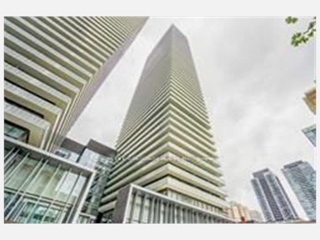 50 Charles St E 4703