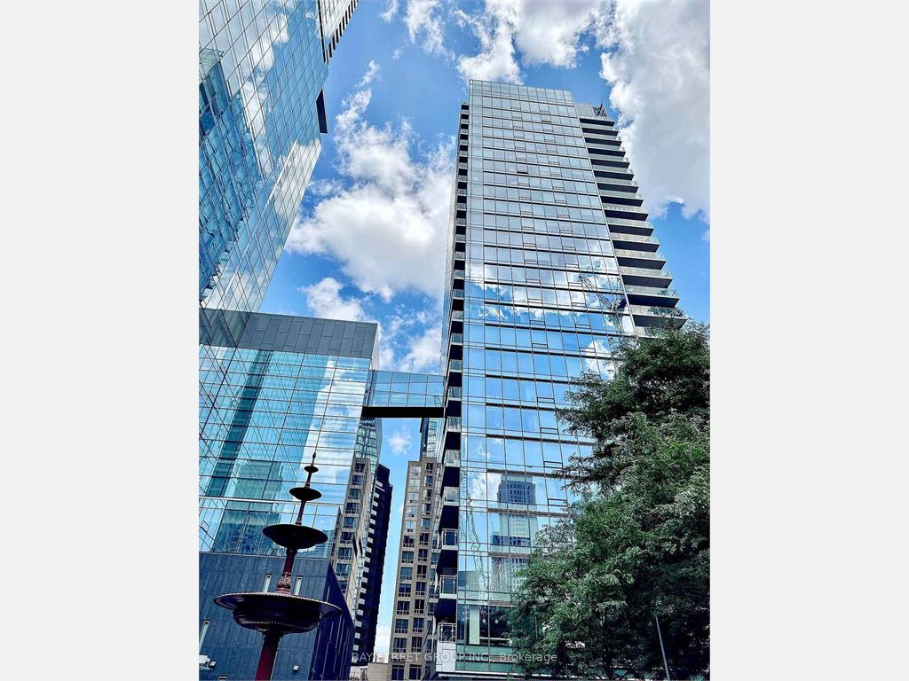 55 Scollard St S 2203