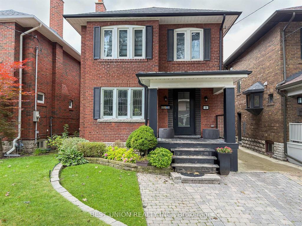 34 Maxwell Ave