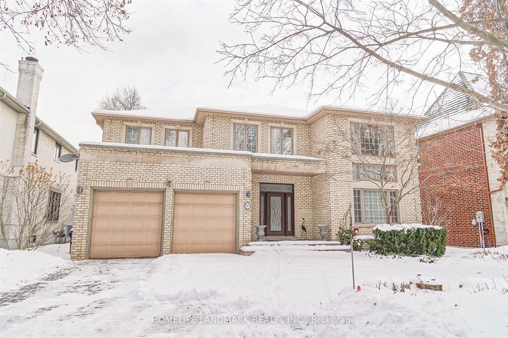 57 Cotswold Cres