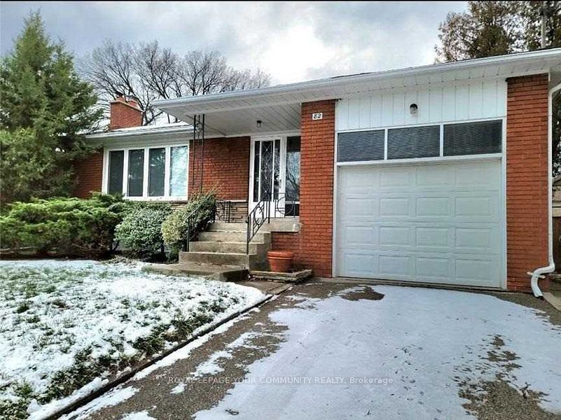 82 Smithwood Dr