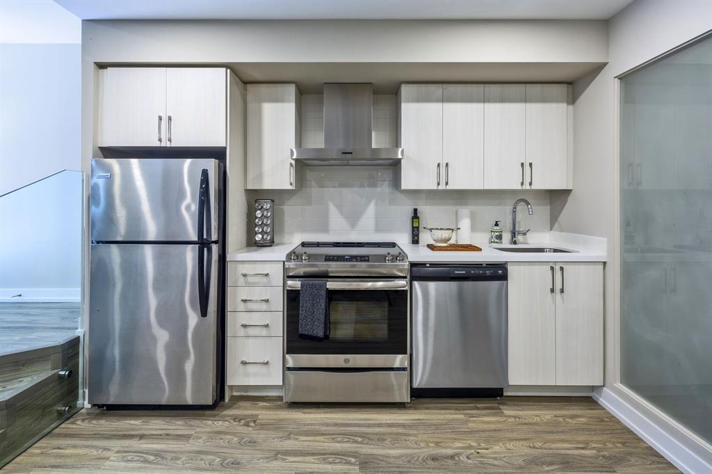 561 Towns at Sherbourne Place