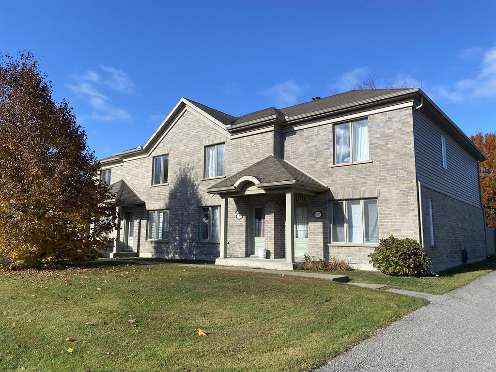 1295 RUE P-A GOUIN