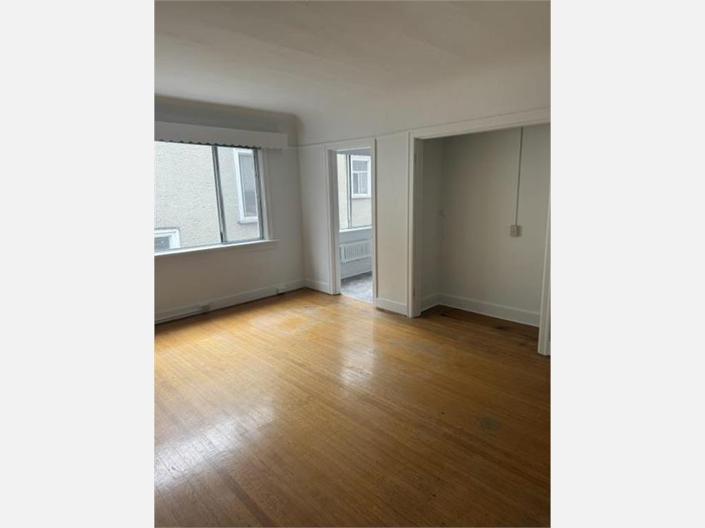 1305 West 15th Avenue