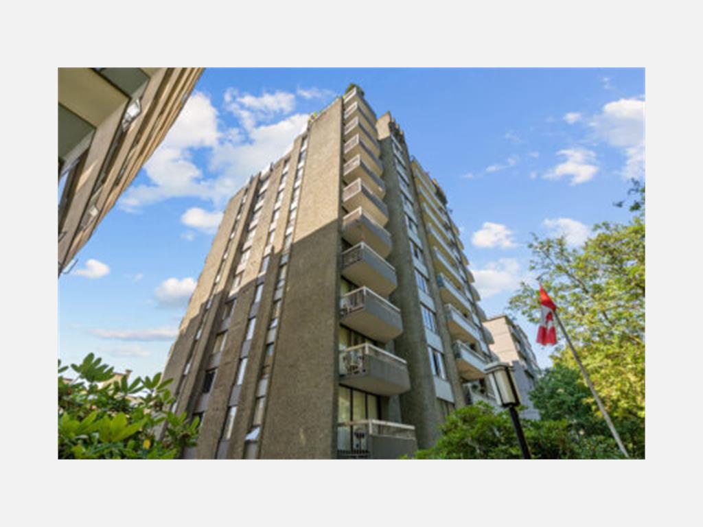 1434 Burnaby St