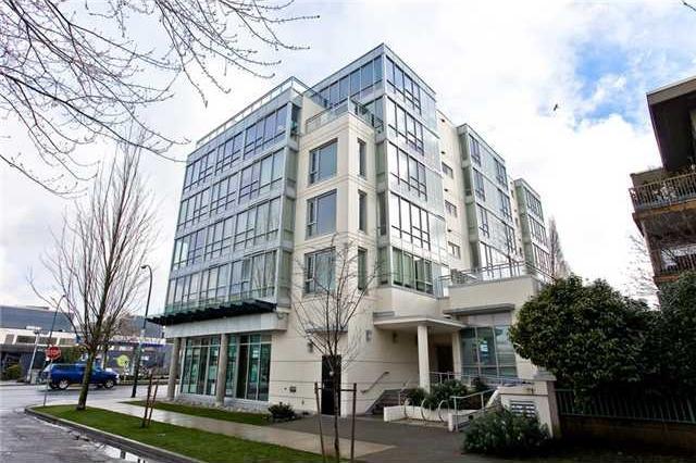 1808 West 3rd Avenue