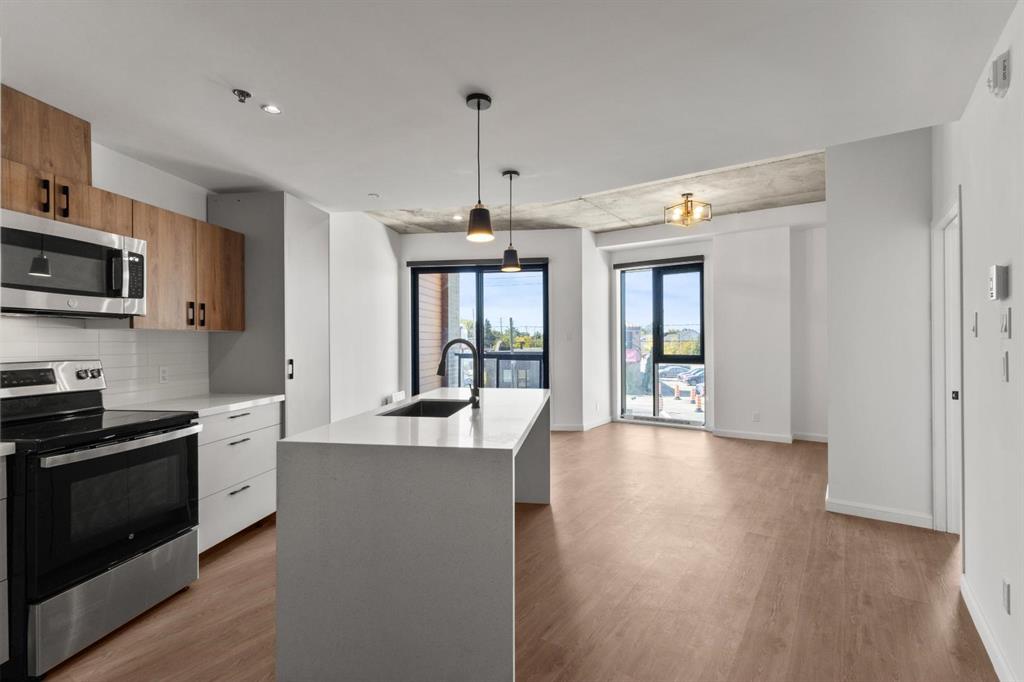 230 Boulevard Harwood