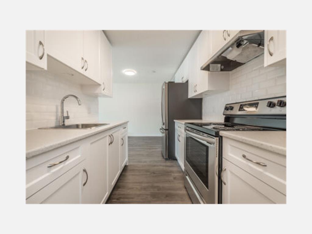 1573 - 1575 Begbie Street