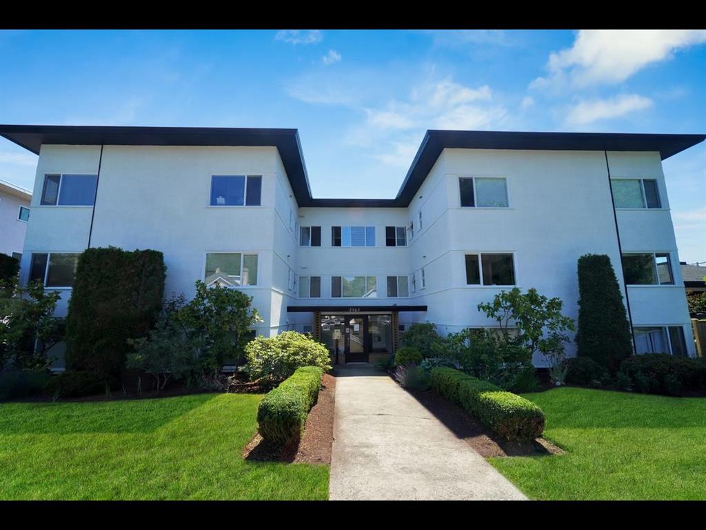 2565 Beach Drive