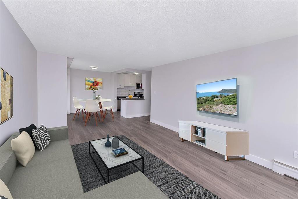 415 & 435 Michigan Street