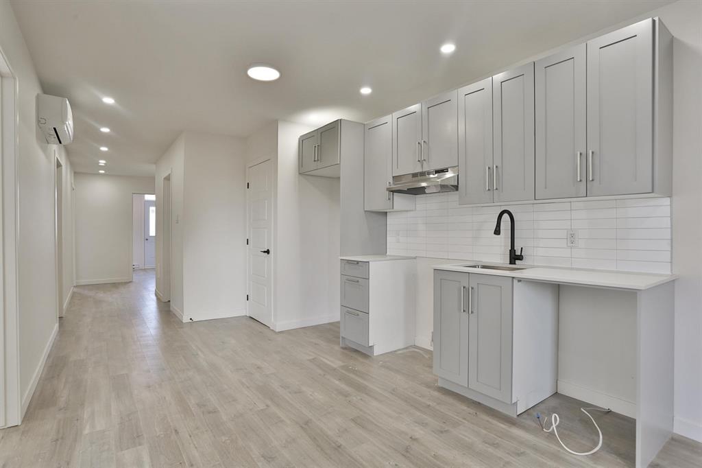 2110 Rue Fullum