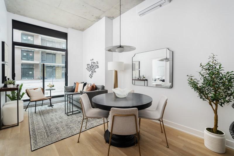 605 Rue Fullum