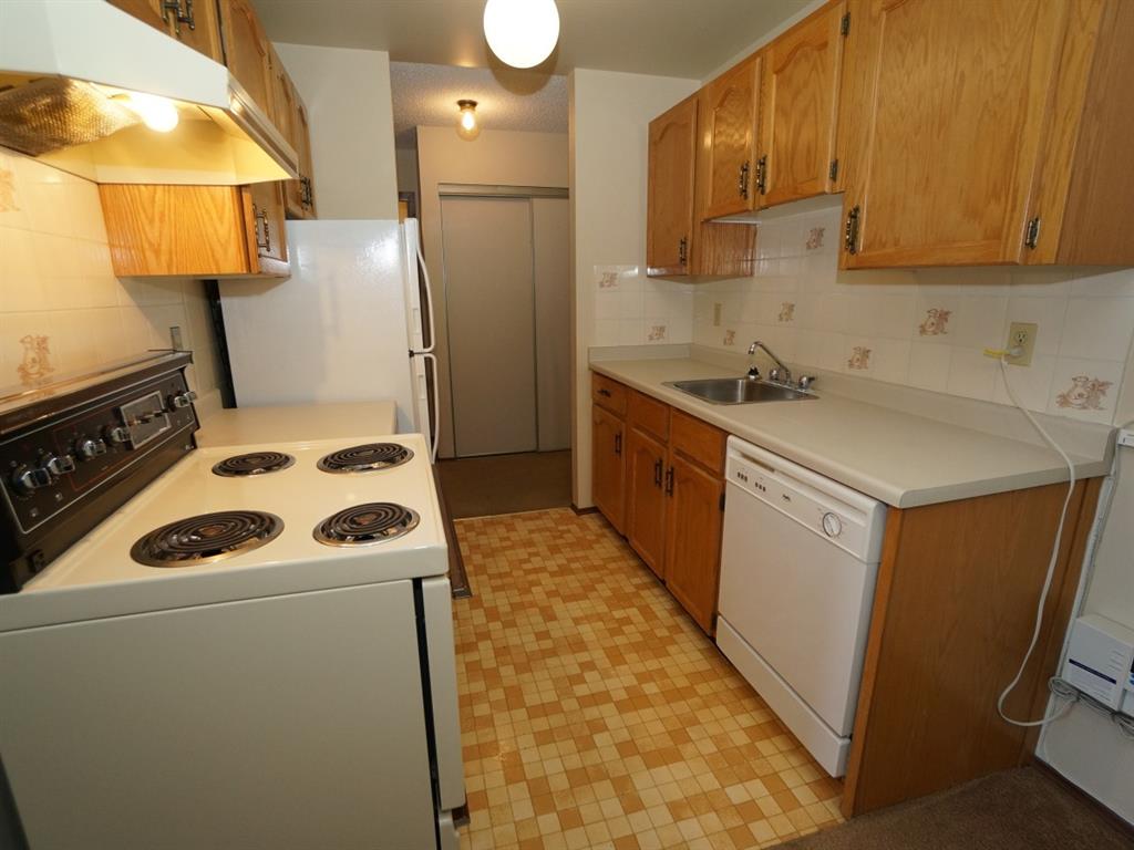 1304 1 Ave.