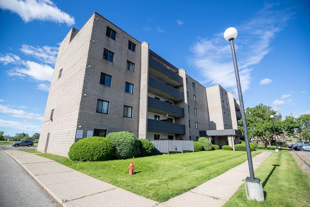 155 hagar street, welland Apartment for Rent