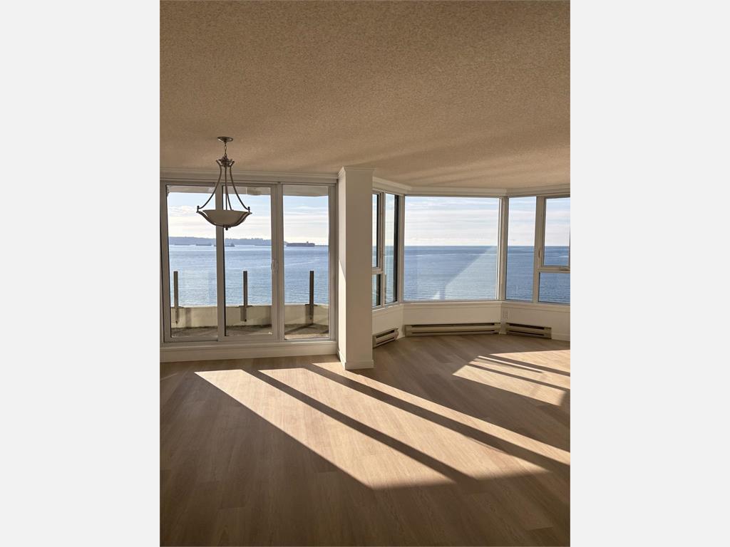 502 -2280 Bellevue Avenue