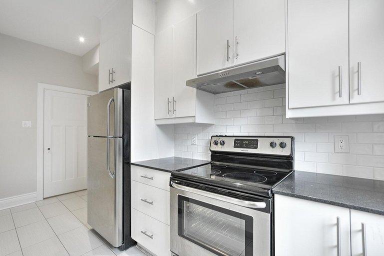 4278 Sherbrooke St. West