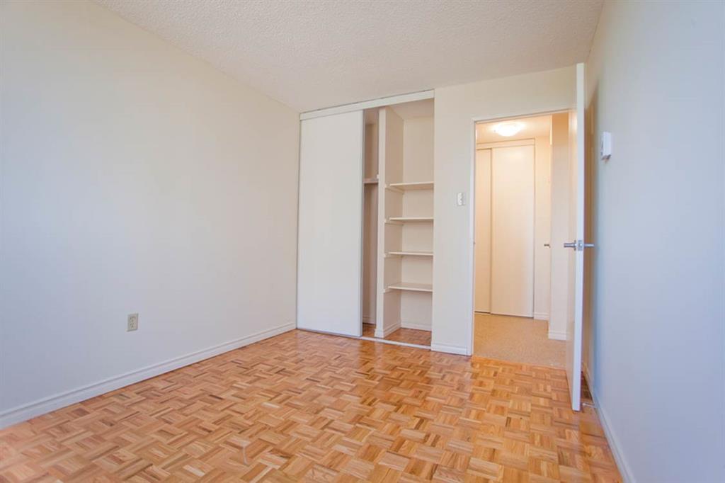 200 White Oaks Court, Whitby Apartment for Rent B38858