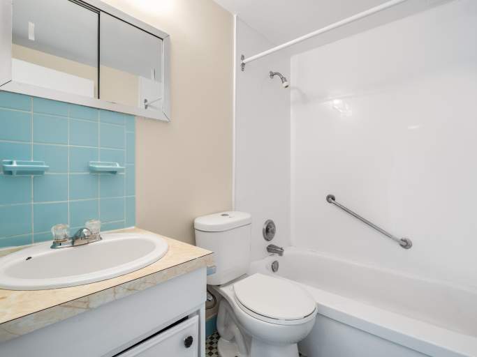 3801 Riverside Drive East, Windsor Apartment for Rent