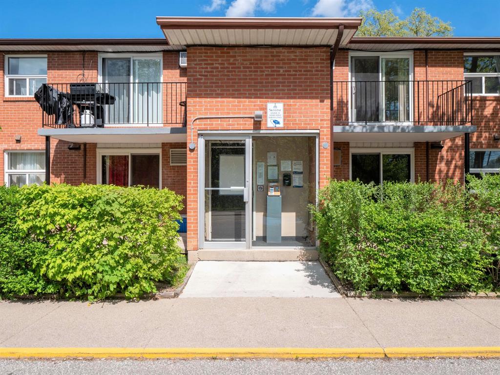 5407 & 5411 empress st., windsor Apartment for Rent