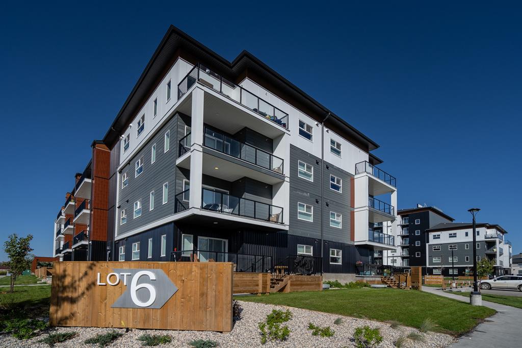 15 Berwick Court