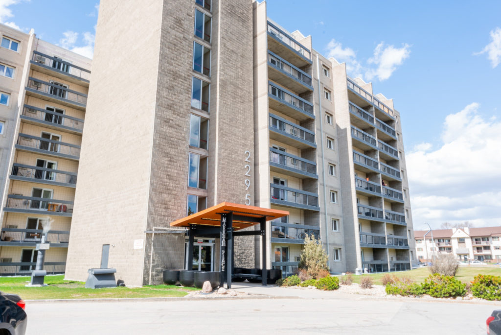2295 Pembina Highway