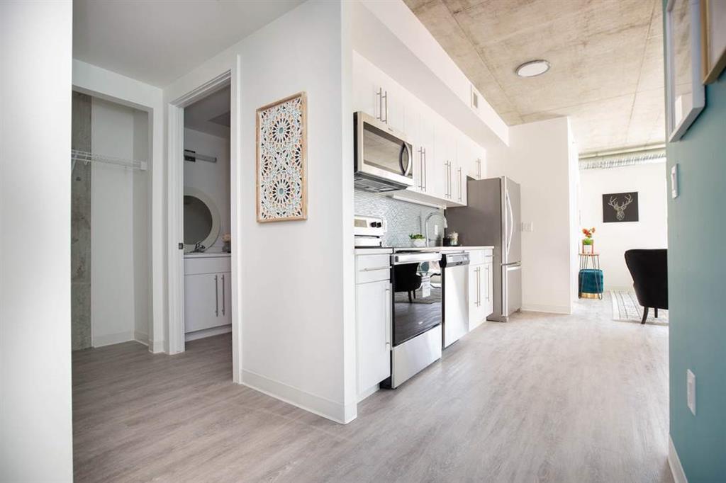 290 colony st, winnipeg Apartment for Rent