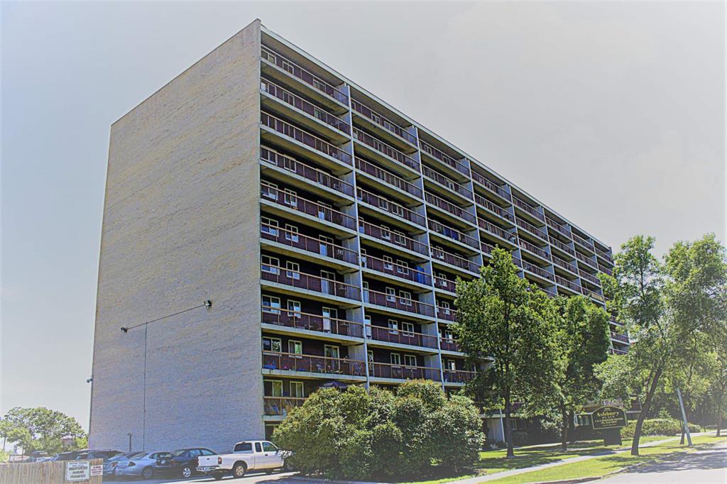 299 Queen Street, Winnipeg Apartment for Rent