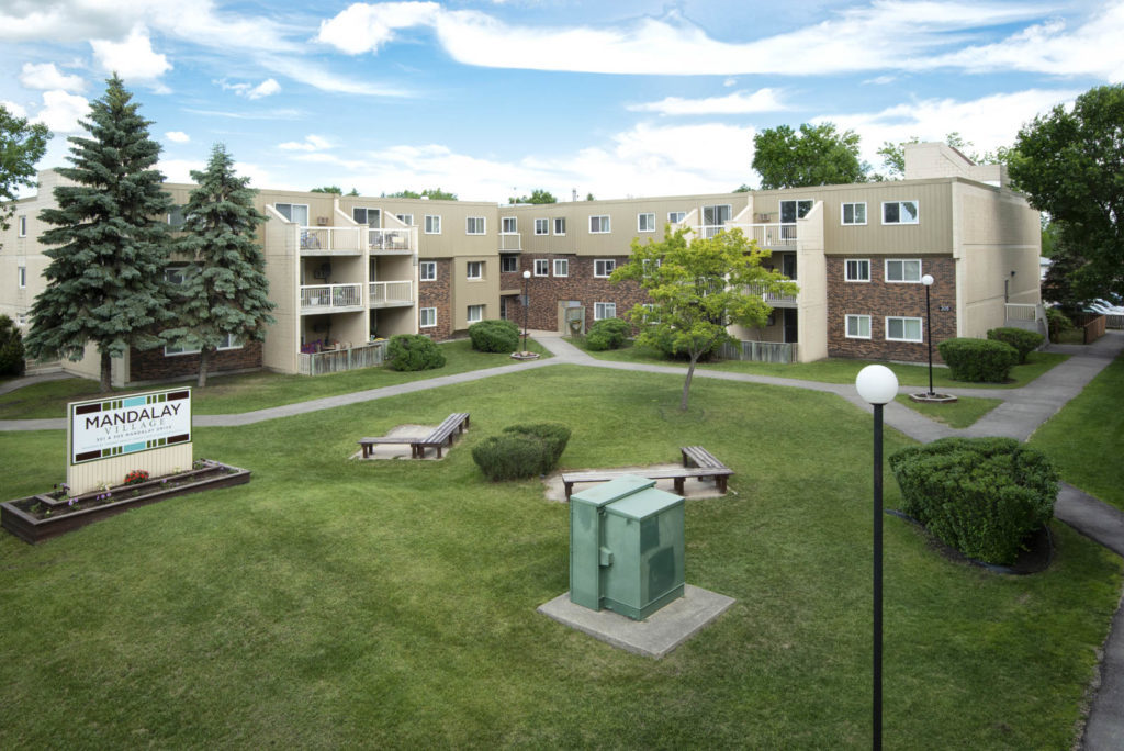 301 /305 Mandalay Drive, Winnipeg Apartment for Rent