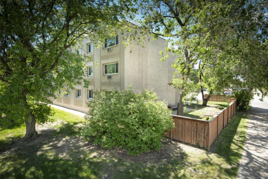 465 Hamilton Avenue, Winnipeg Apartment for Rent