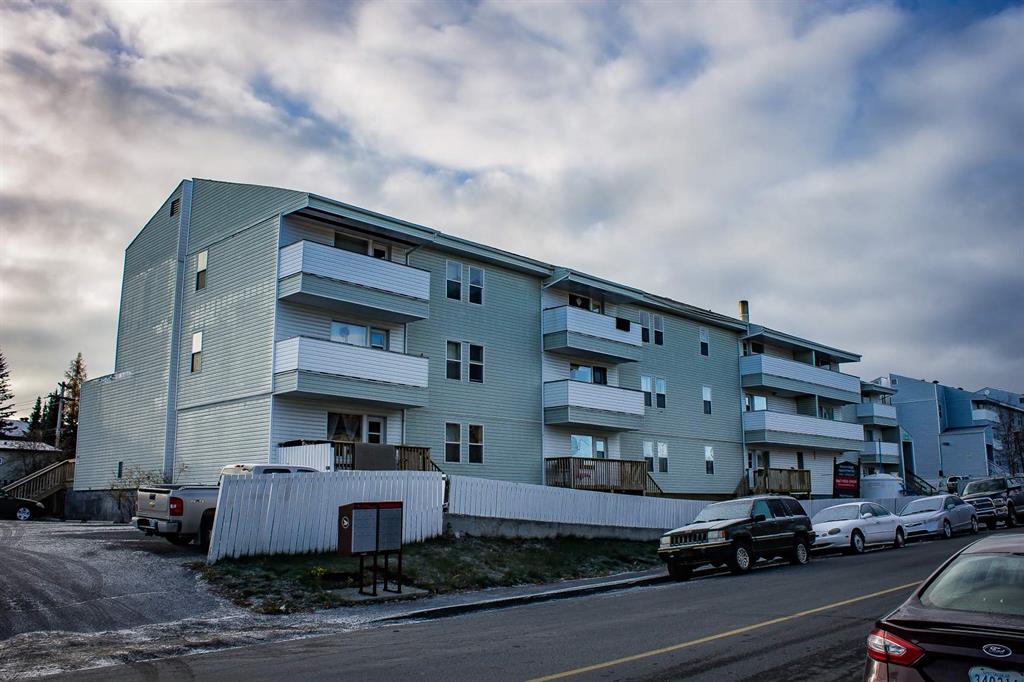 4905 54th ave, yellowknife Apartment for Rent